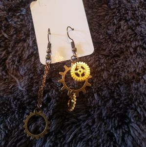 Lot of 6 pairs of earrings